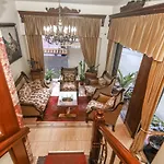 Brilant Antik Center Hotel