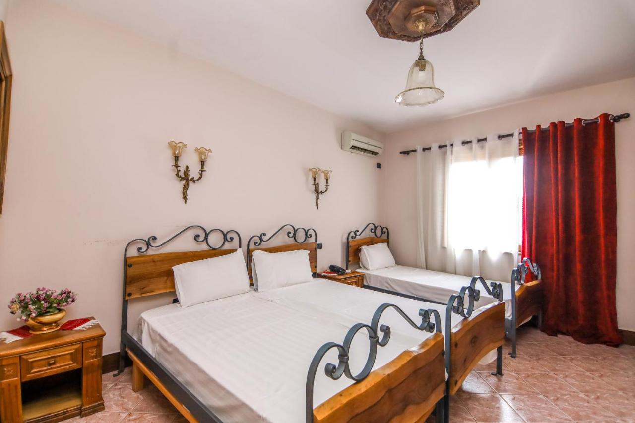 Brilant Antik Center Hotel