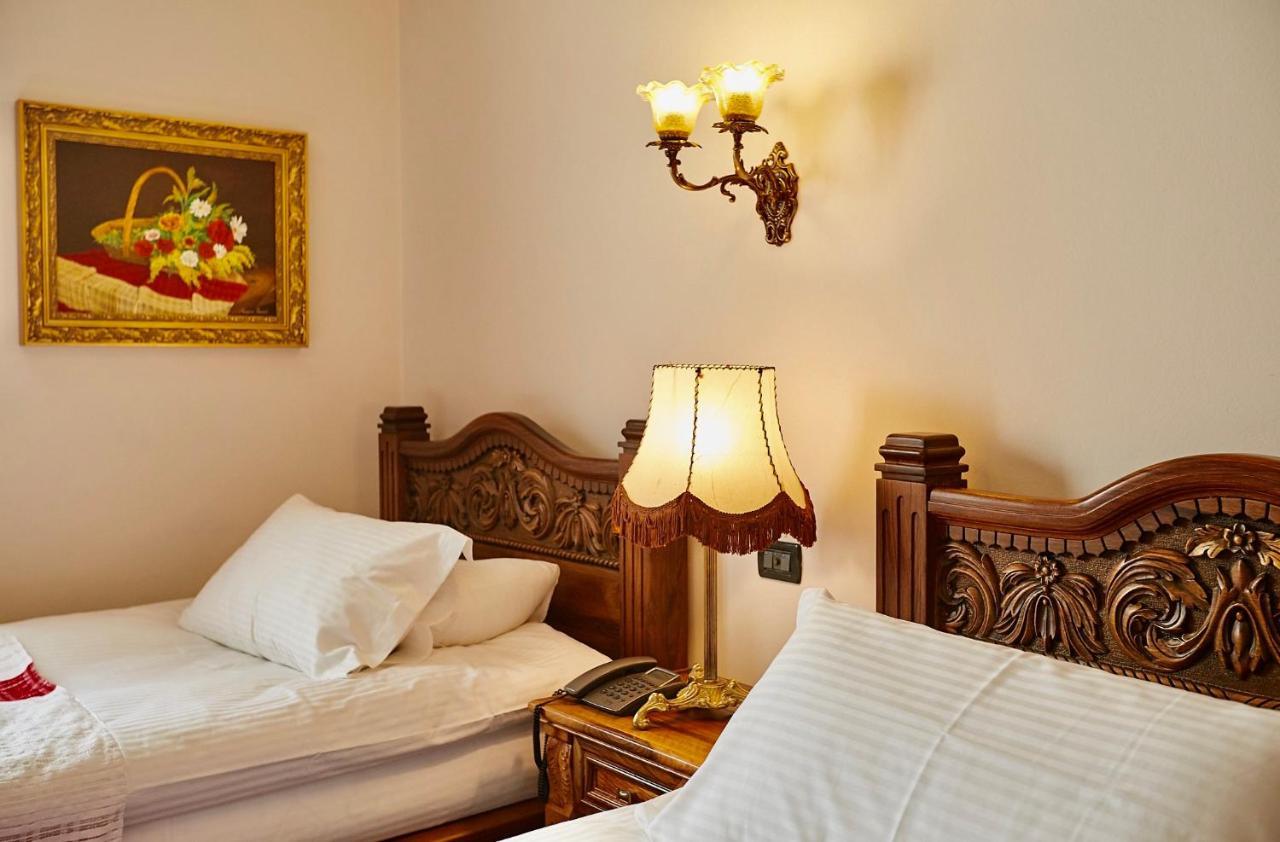 Hotel Brilant Antik Center Tirana